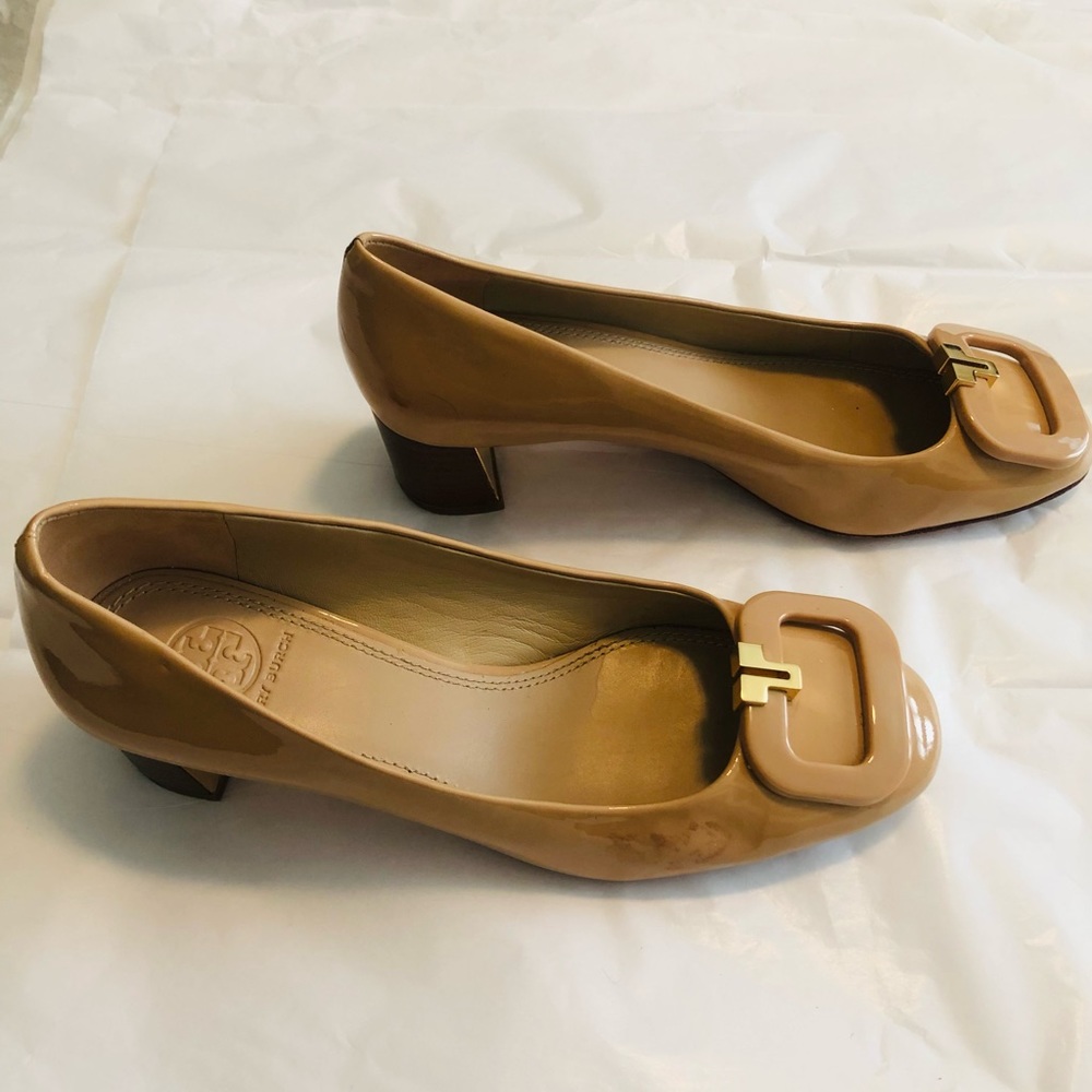 ❤️SOLD❤️TORY BURCH T Ring Flats Soft Patent Leather Camellia Pink NUDE - Picture 9 of 13